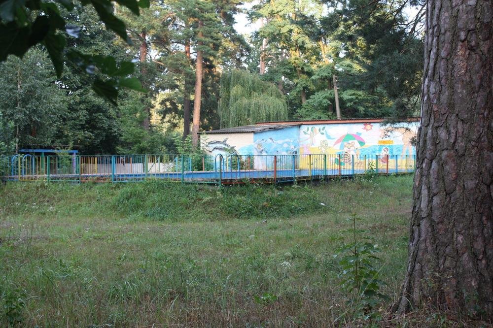 Ворзель, бассейн Победы, 09.2009