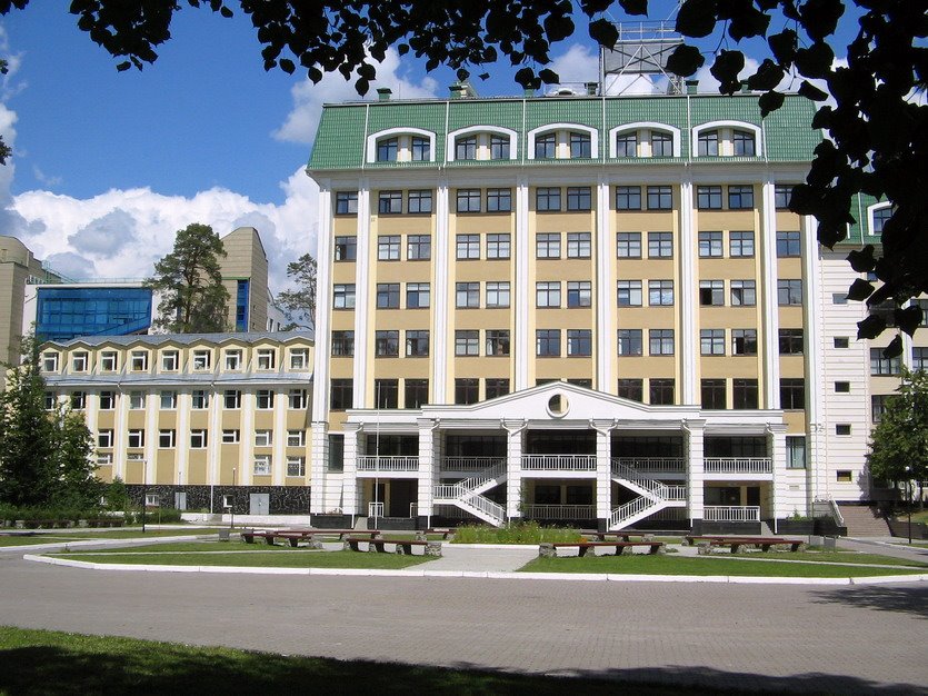 Податкова  академія