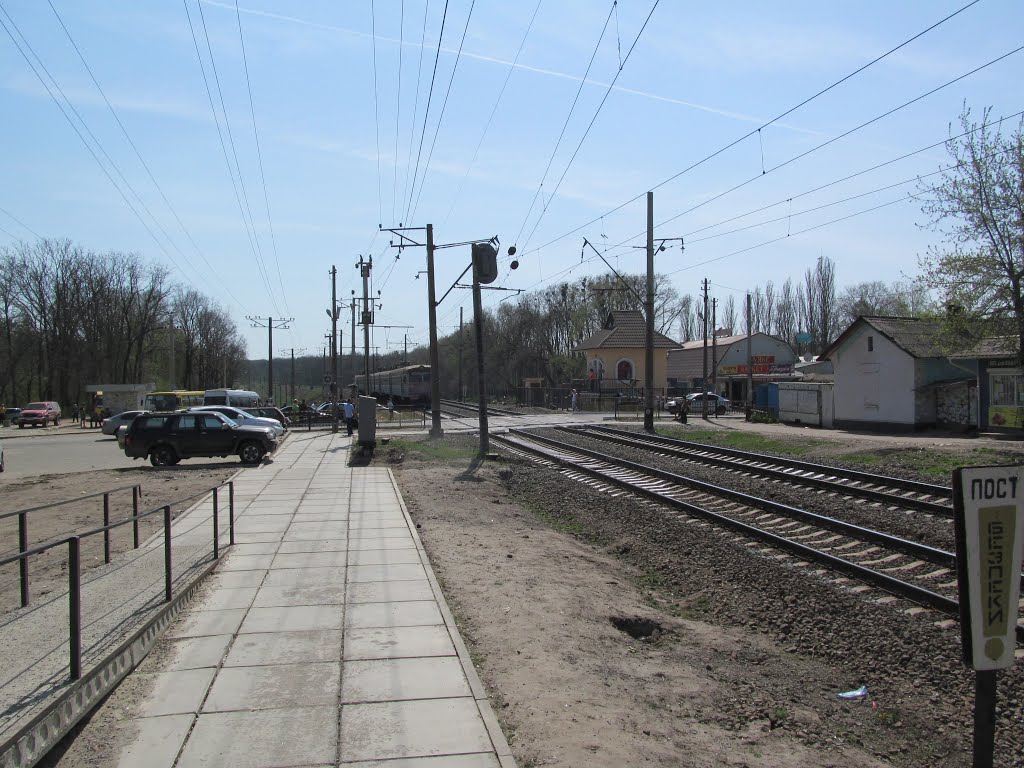 переїзд біля ст. Тарасівка * railway crossing