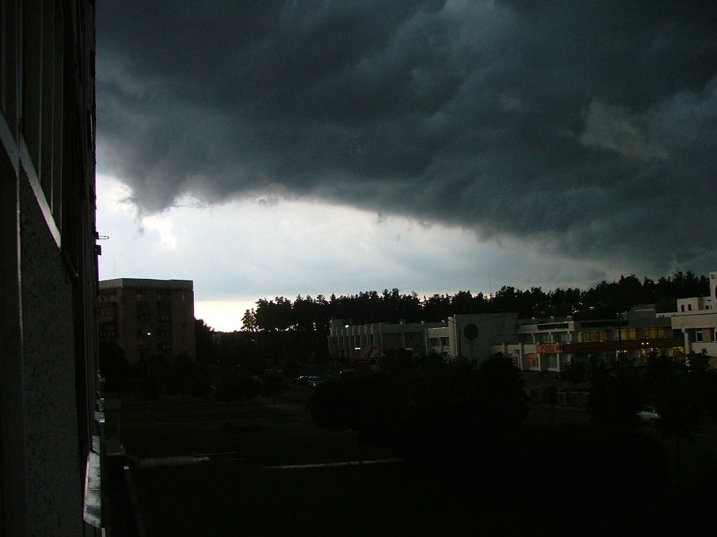 AOM_Orage sur soyouz supermarket 2006_08