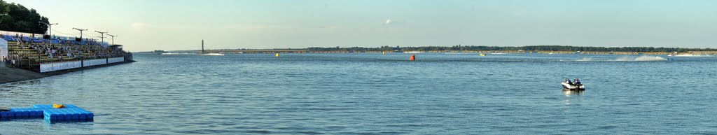 F1H2O Kyiv Region 2011, Vyshgorod (Panorama)