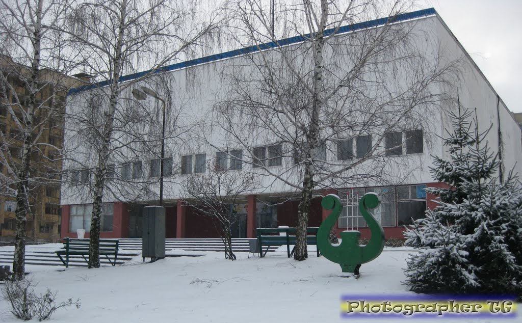 Долинская,ДК Червона калина