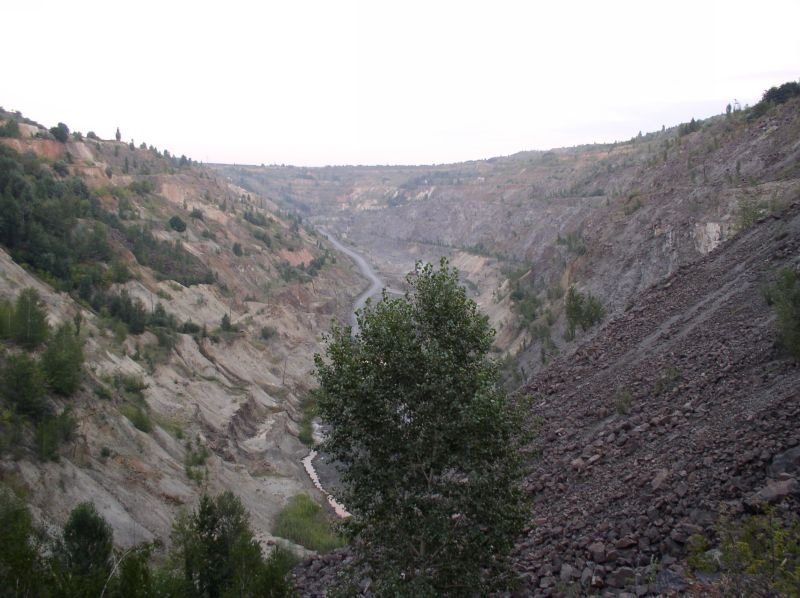 Zavallya, quarry on the booty of graphite