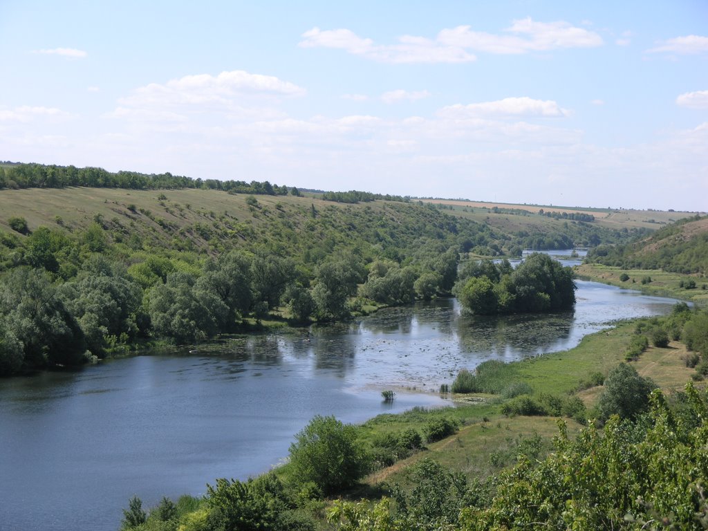 Ujniy Bug river