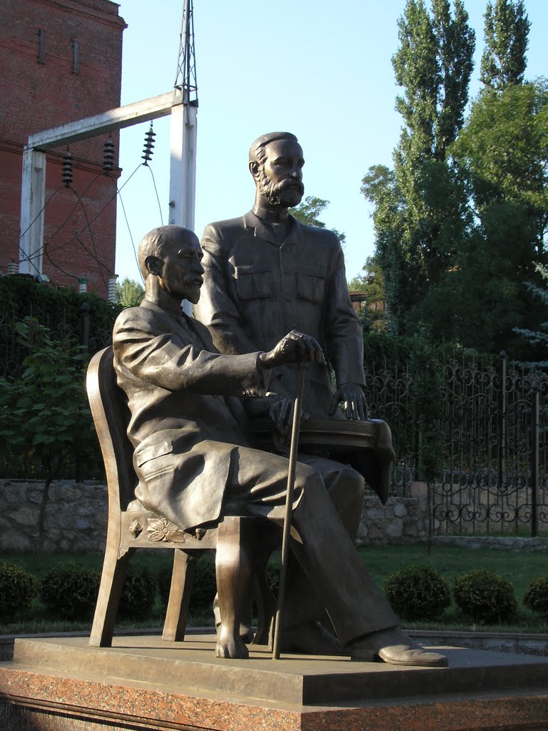 Центральна Україна || Кіровоград || Пам"ятник братам Роберту і Томасу Ельворті