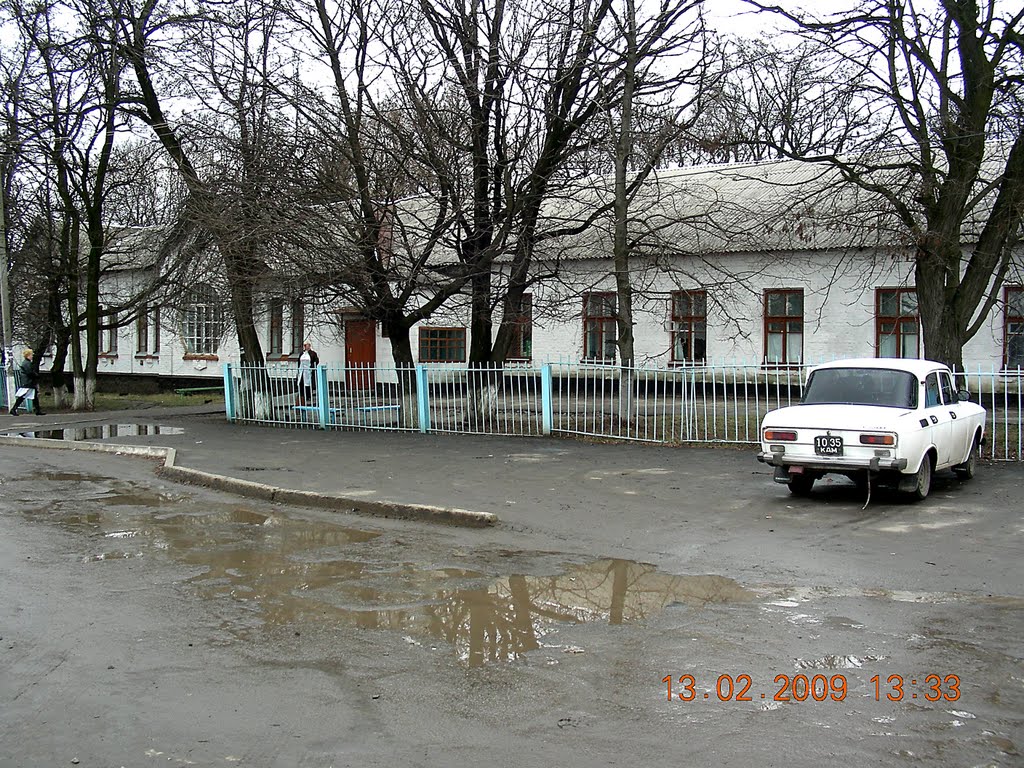 Здание бухгалтерии петровской больницы.
