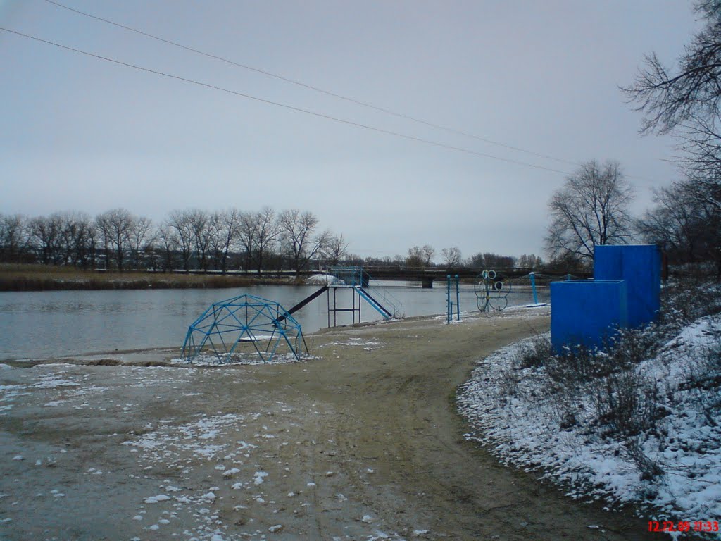 Петрово, река Ингулец