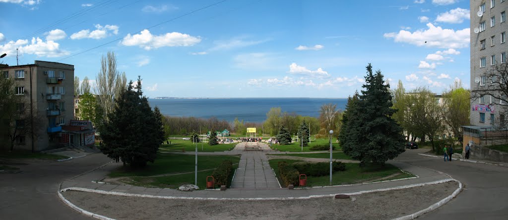 Вид на Кременчугское водохранилище