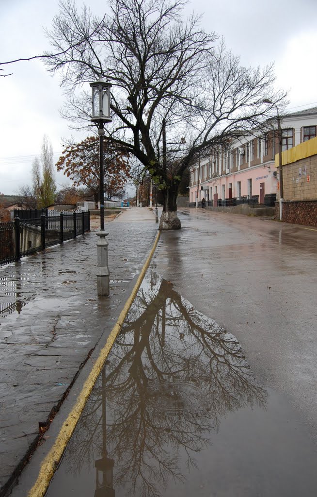 Near Bakhchisaray palace - after rain