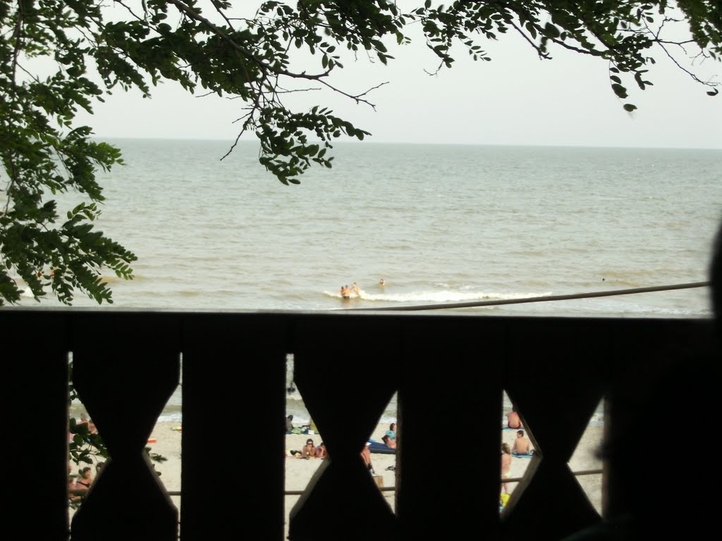 Гурзуф, Азовское море, вид с беседки.
