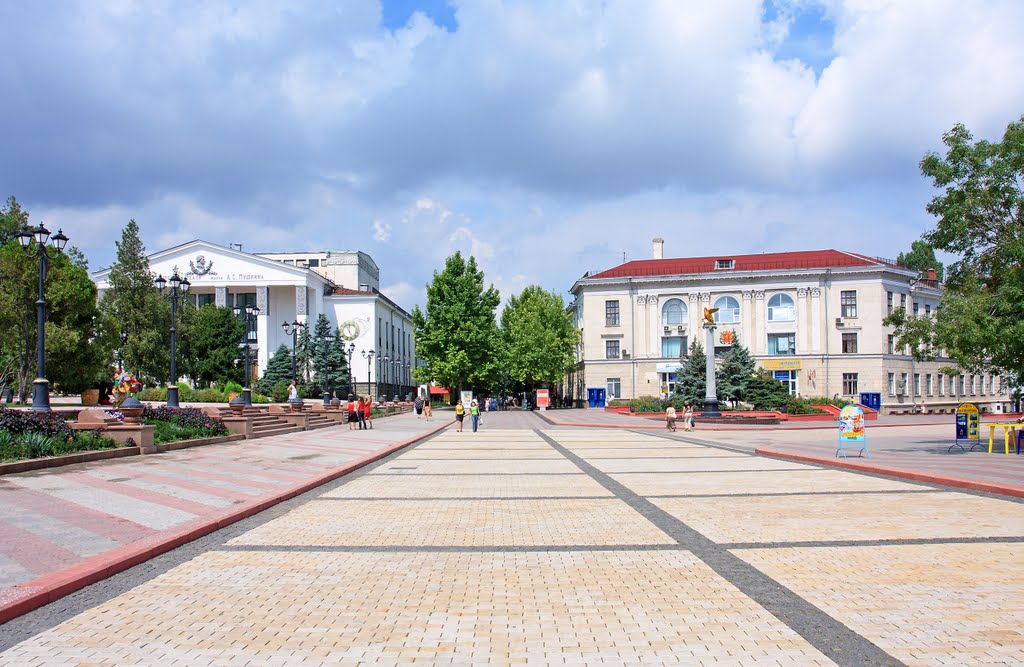 Lenin Square / Kerch, Russia