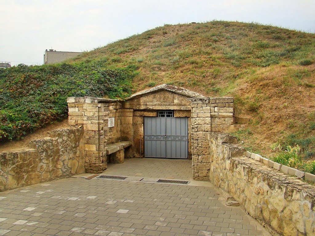 Керч - Мелек-Чесменский курган, Kerch - Melek-Tchesmensky Kurghan
