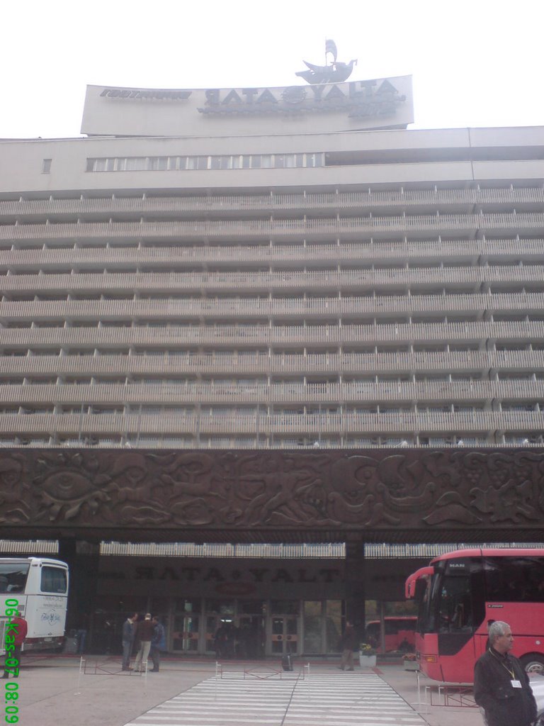 Yalta Hotel and Casino
