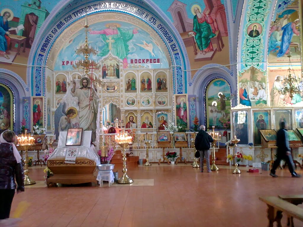 Саки. Церковь