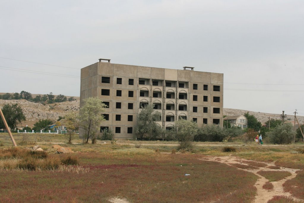 Mysove, ghost house