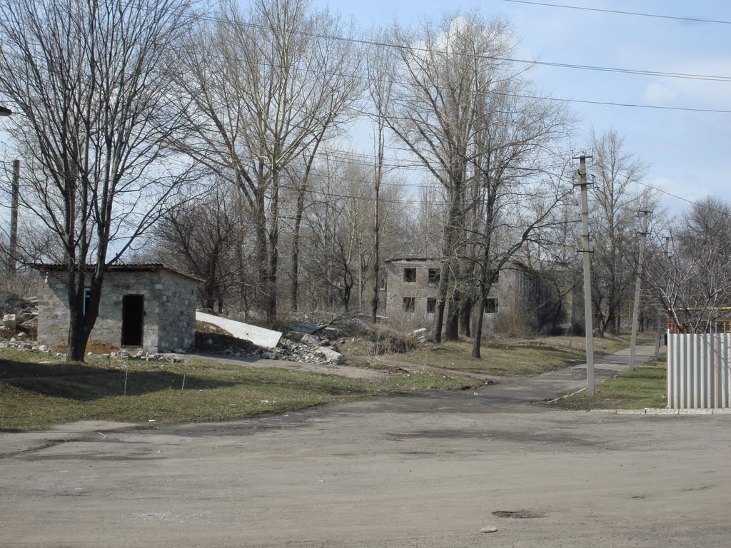 развалины на окраине