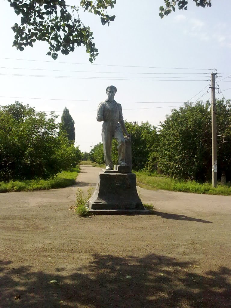 Памятник шахтёру 1950-е годы. Miner monument 1950-th