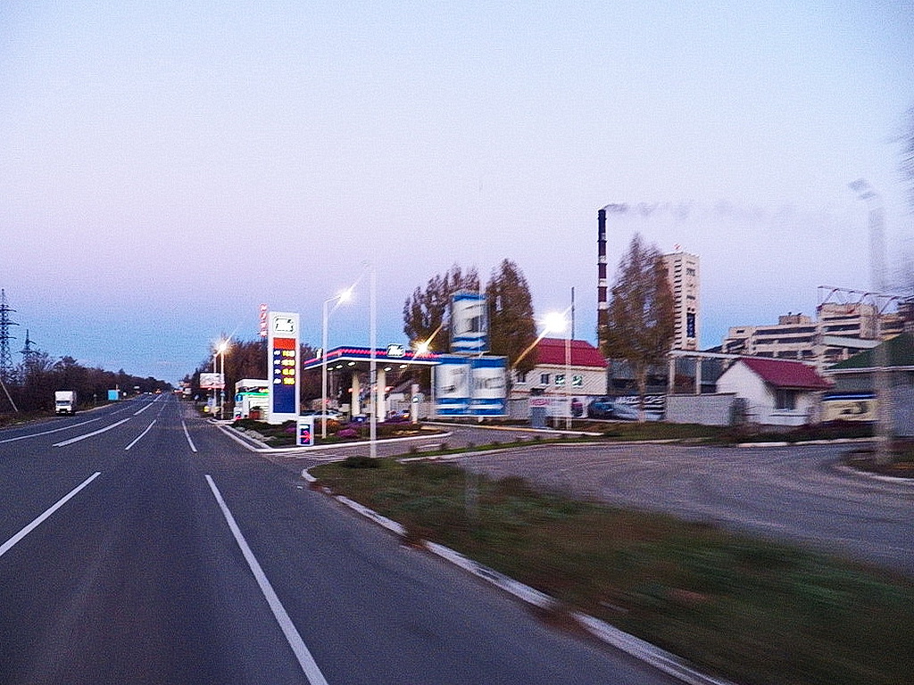 По Белому