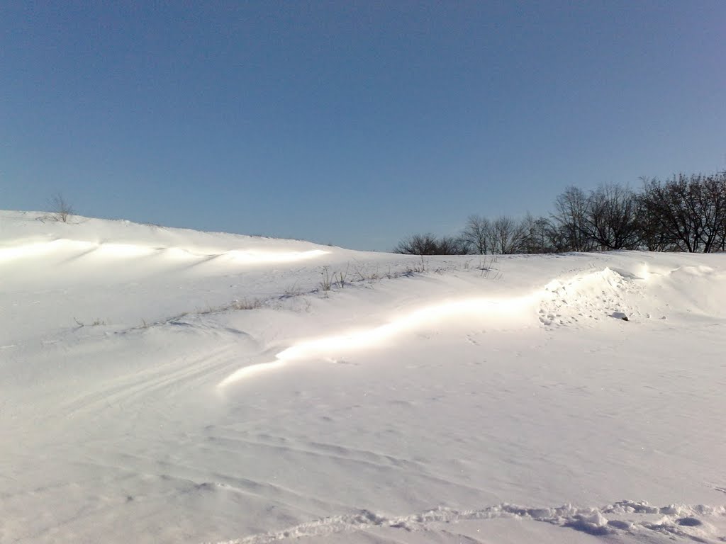 Snow hills (2010)