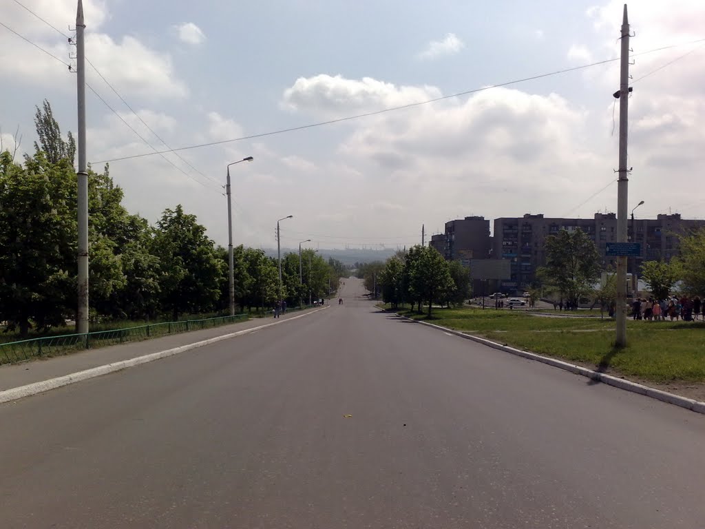 The main road (2010)