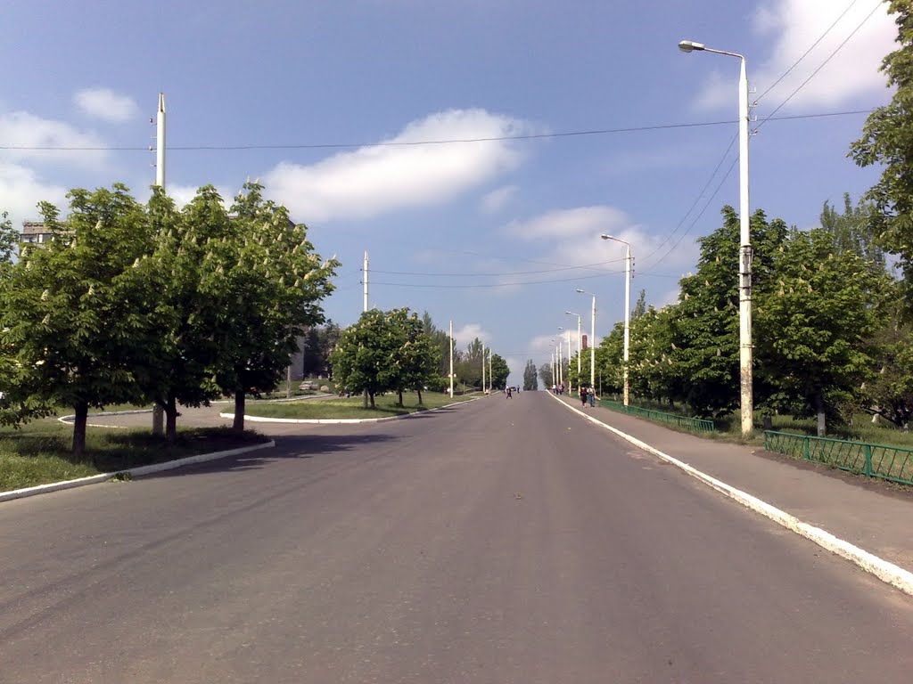 The main road up (2010)