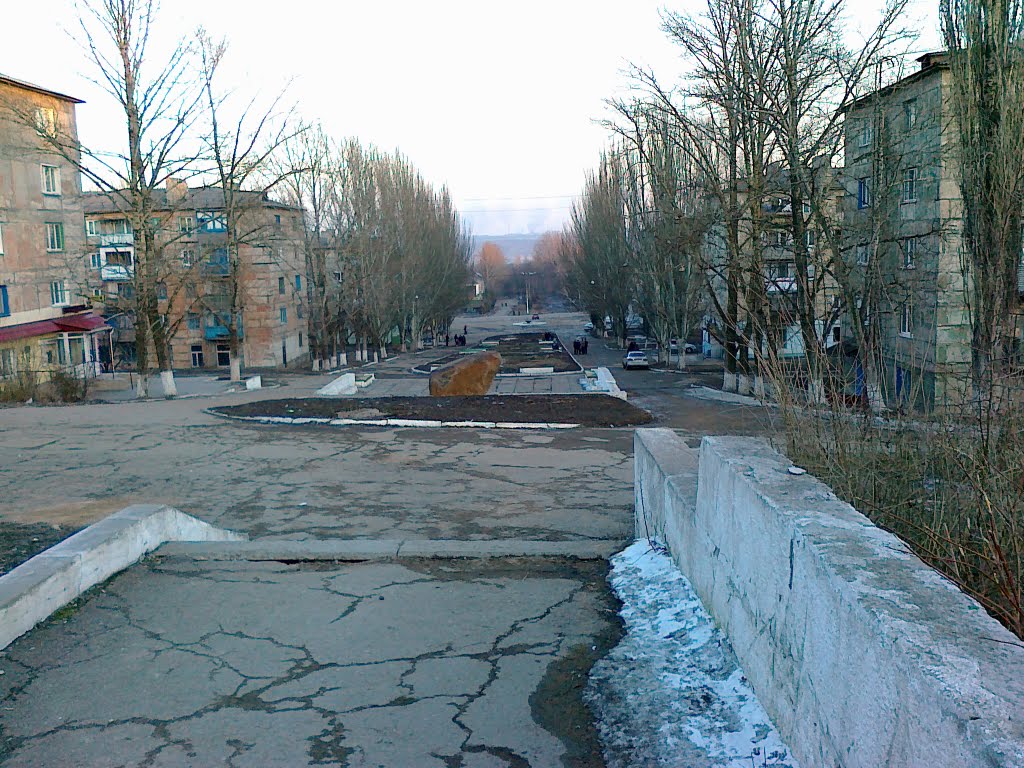 Пл. Ленина. Центр города Брянка.