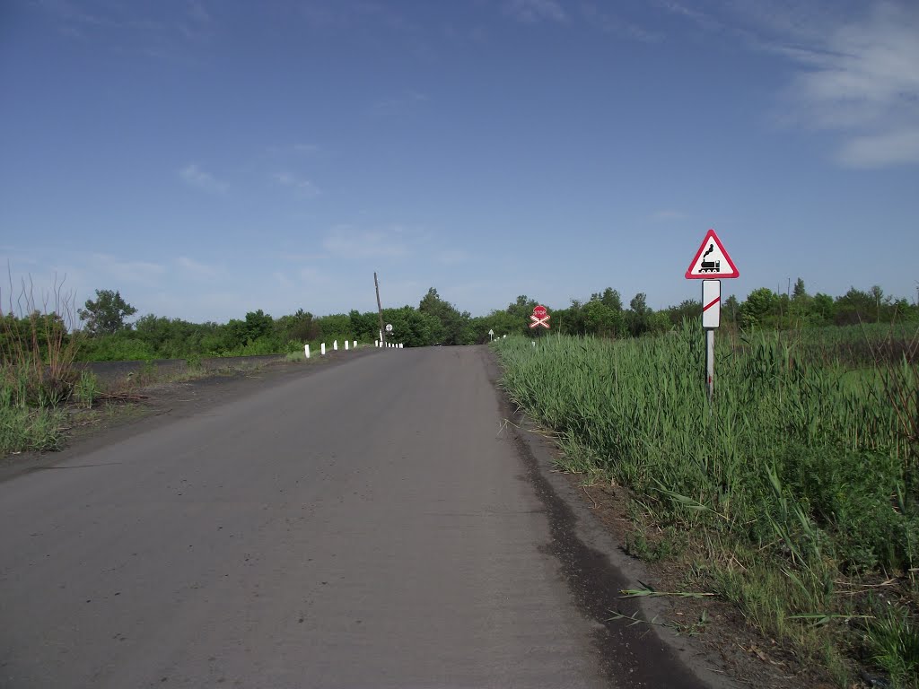 2-й жд-переезд в Калининском со стороны пос.Хмельницкий