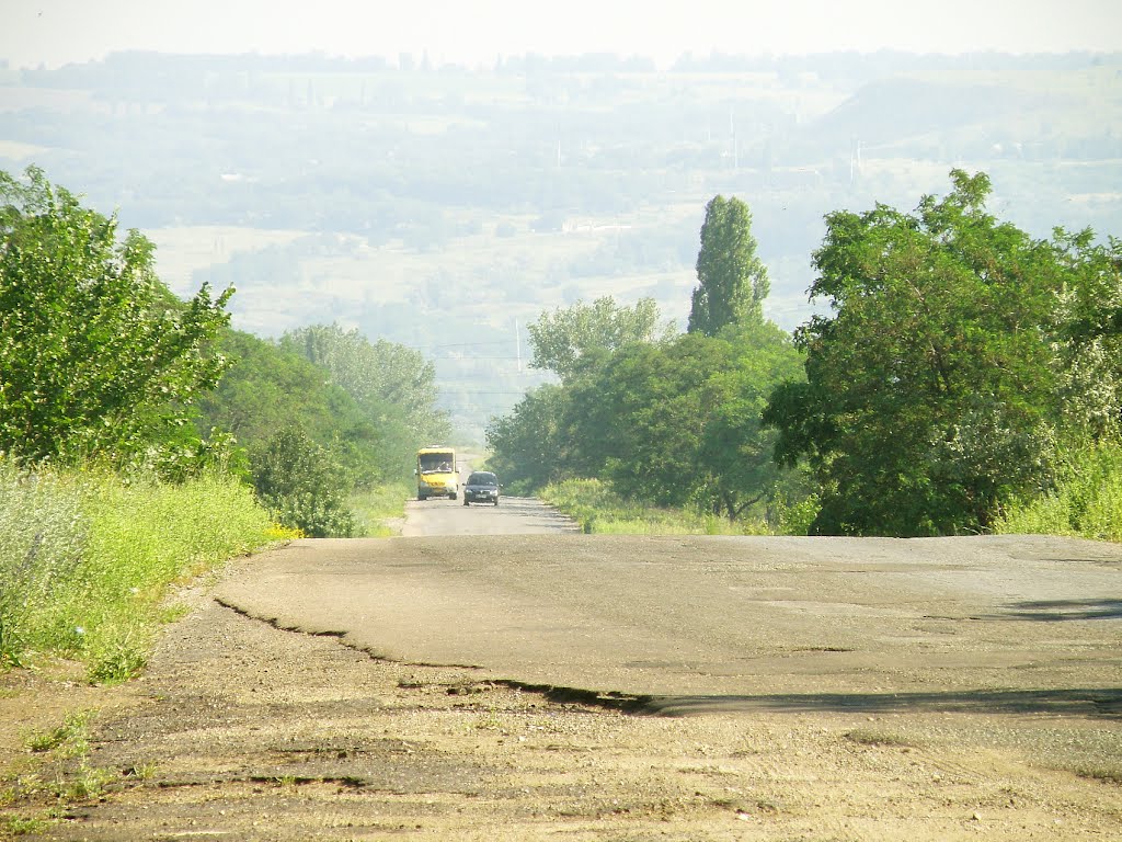 Дорога в сторону пос.Донецкий.