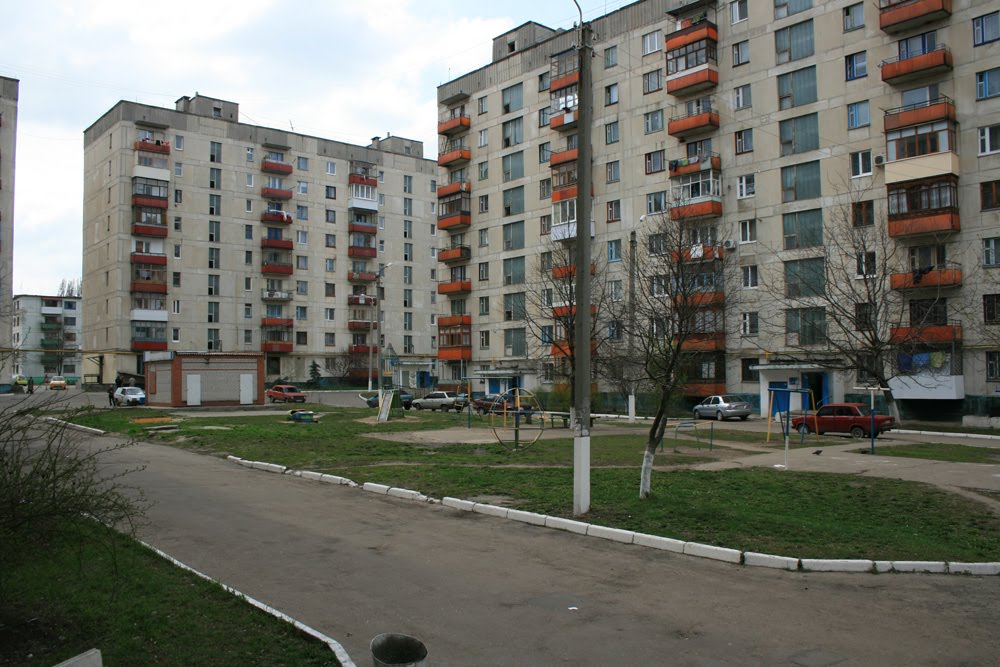Лисичанский двор