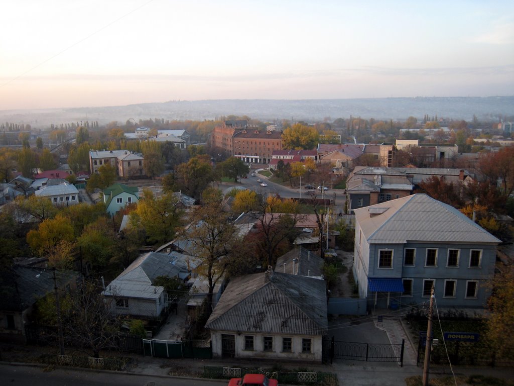Старый центр города. The old downtown.