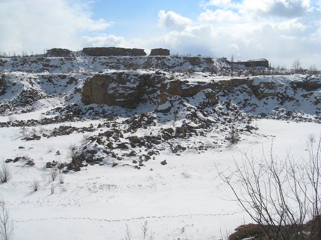 В карьере