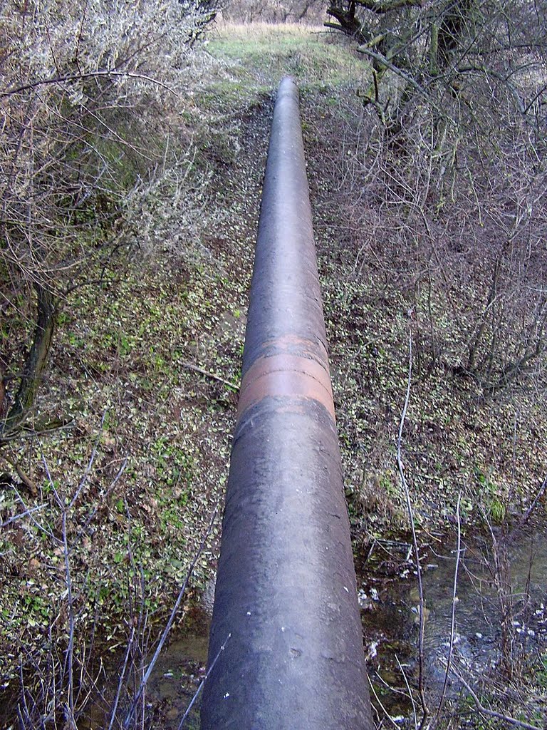 Газовая труба