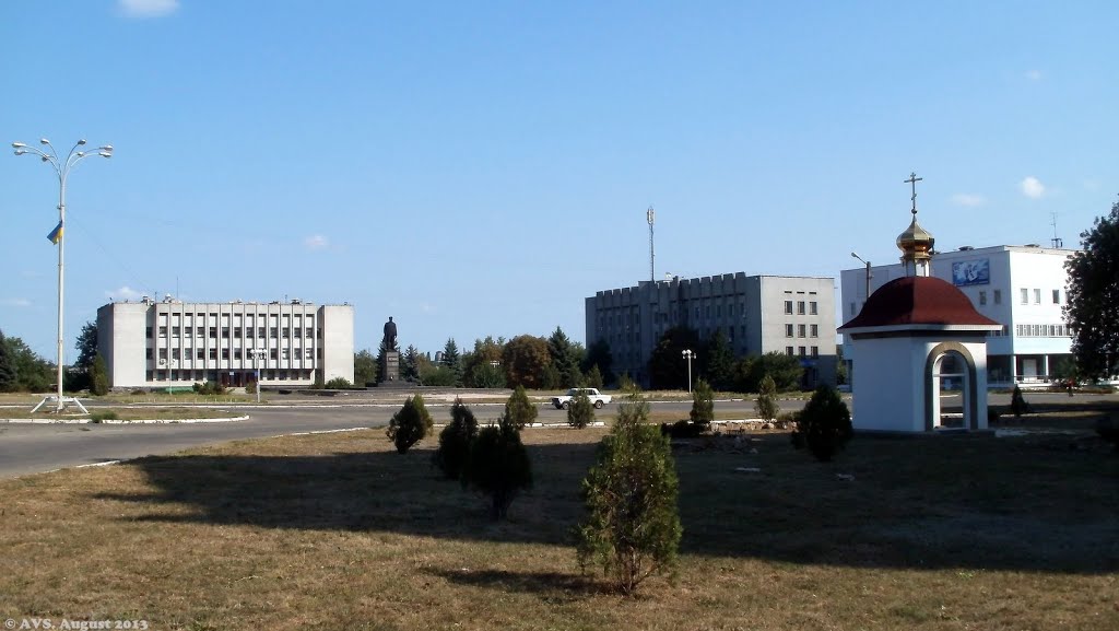 Ленин и часовня