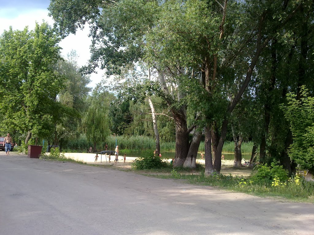 Купальня біля школи