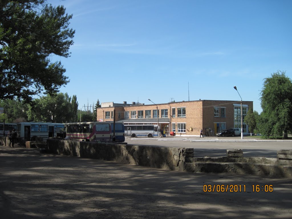 Автовокзал (с обратной стороны)