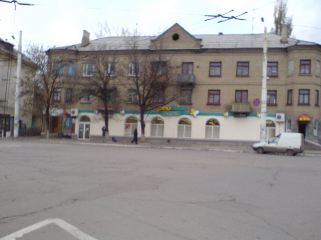 Пл. Интернациолистов