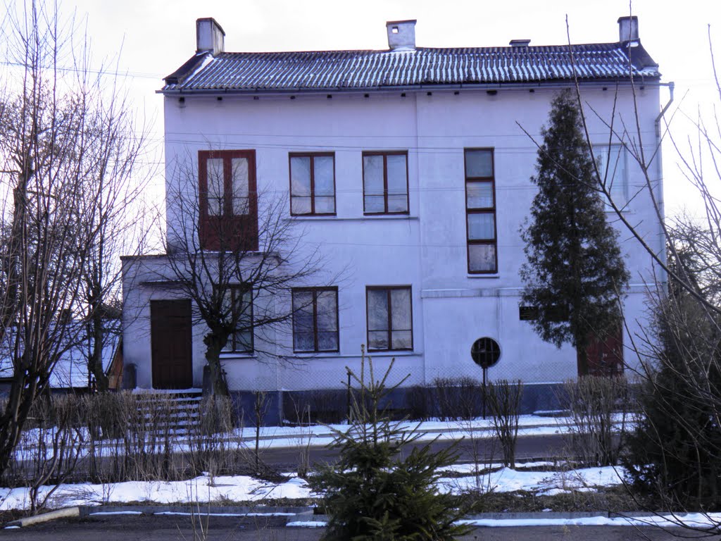 Белз.