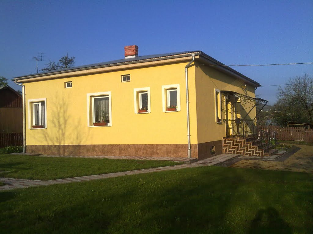 Гуцульська-1