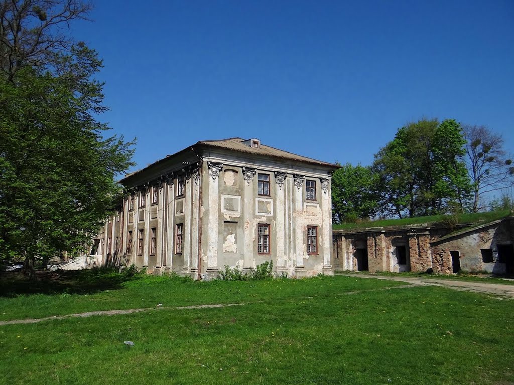 Броди - палац на території фортеці, Brody - palace, Броды - дворец