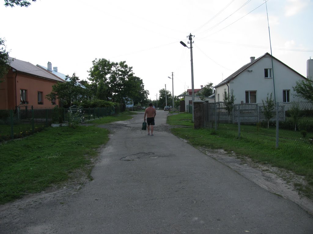 м.Буськ липень 2010р. початок вул.Грушевськго