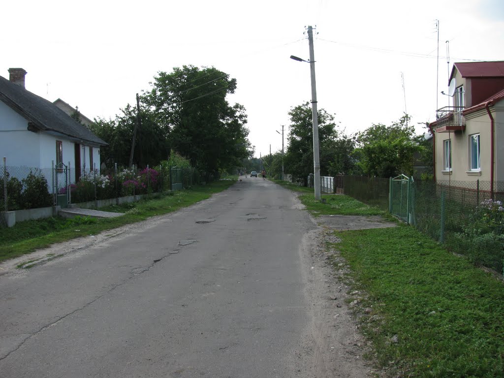 м.Буськ вул.Грушевського.липень 2010р.