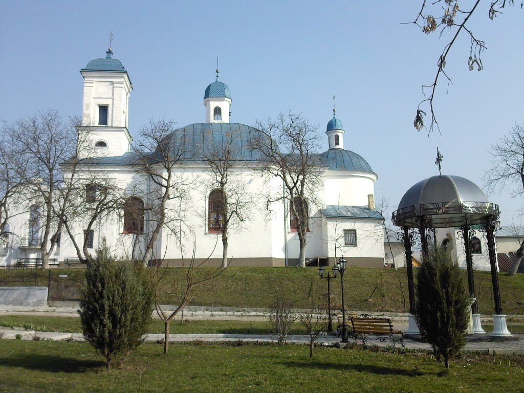 Храм Воскресіння ГНІХ УГКЦ
