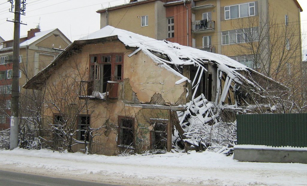 ►Розвалений будинок