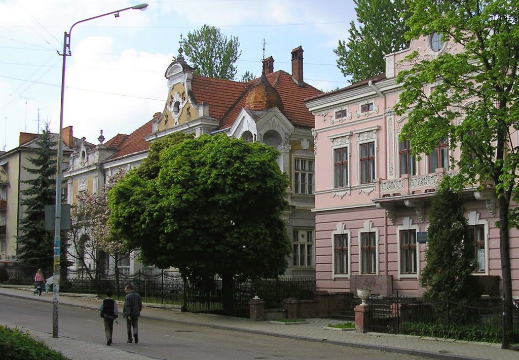 Улица старых домов