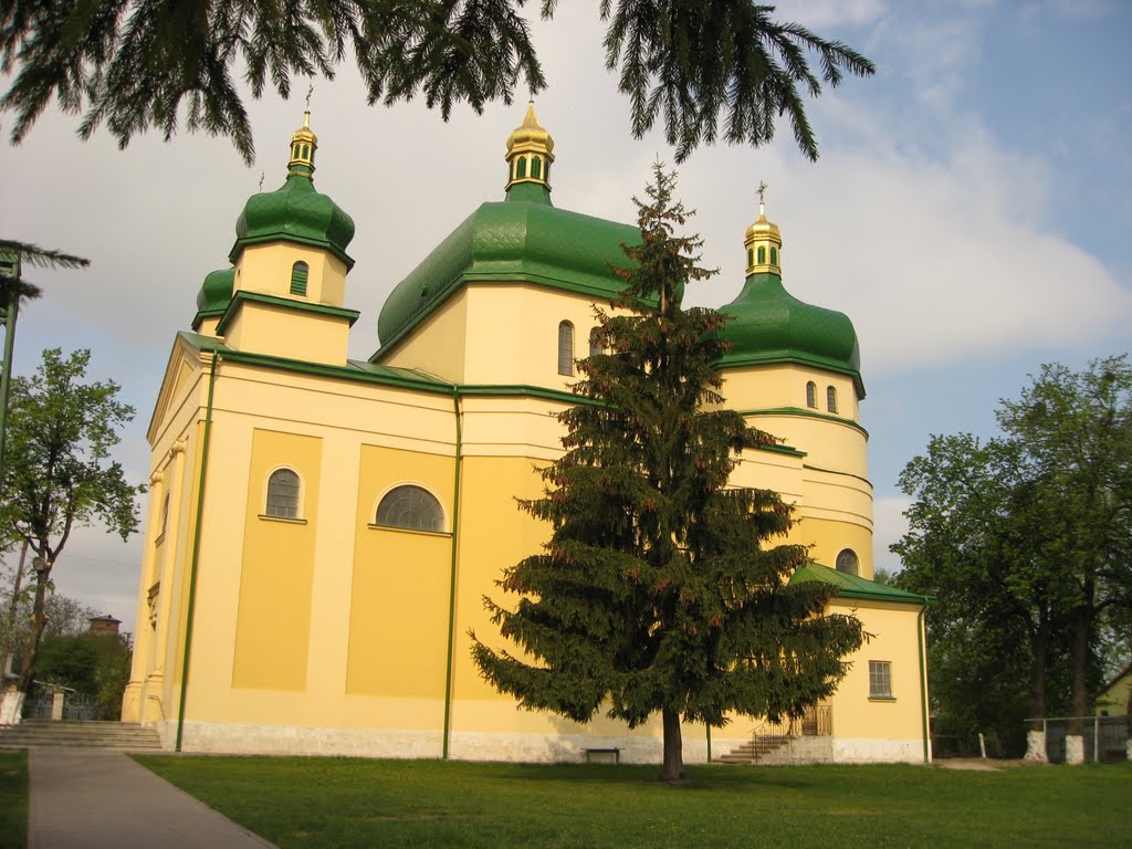 Золочів (Львівська обл.) - Василіанський монастир , заснований в 1569 р.