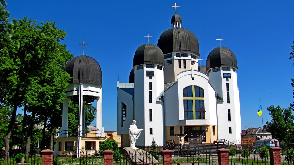 Греко-католический собор Преображения Господнего.