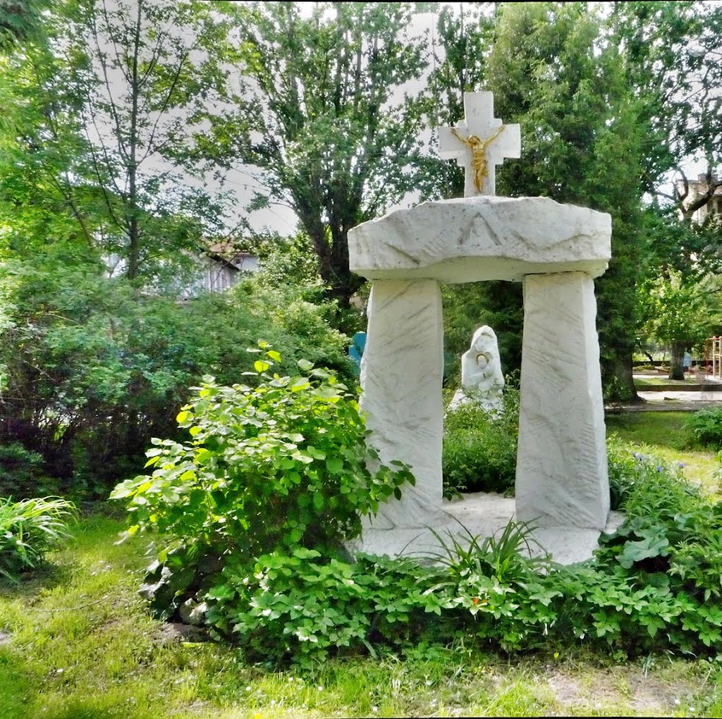 Sculpture of the Virgin Mary