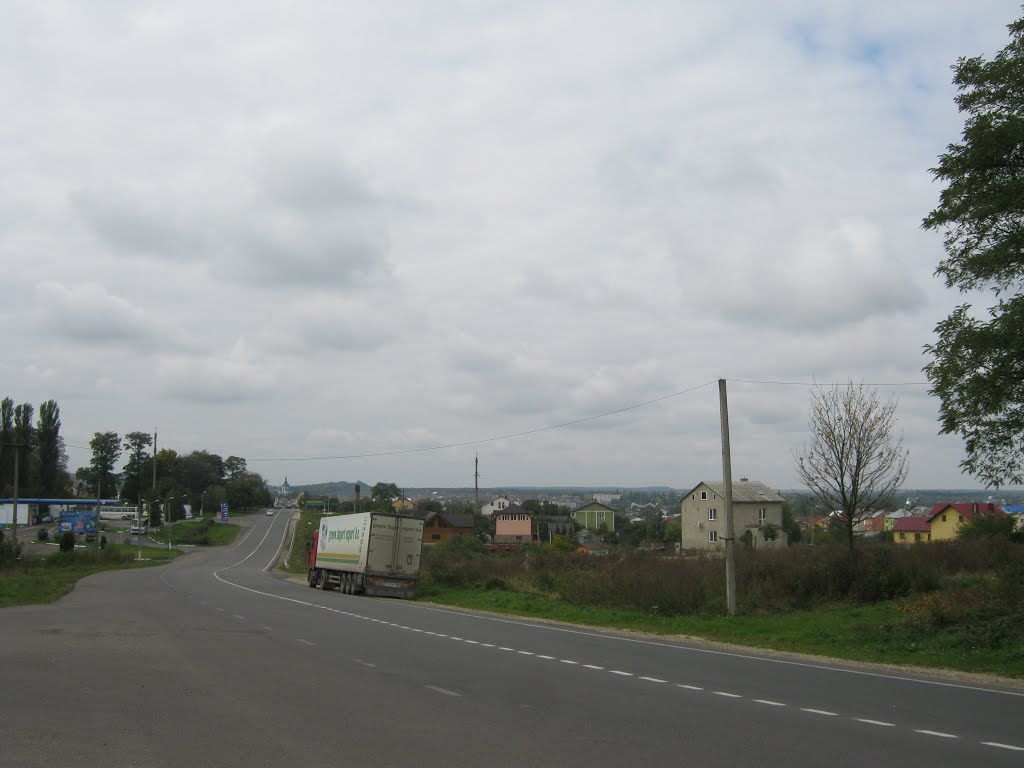 вїзд у місто Мостиська із сторони Львова