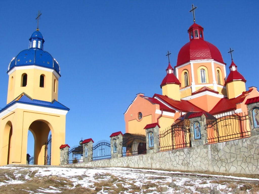 Церква на горі