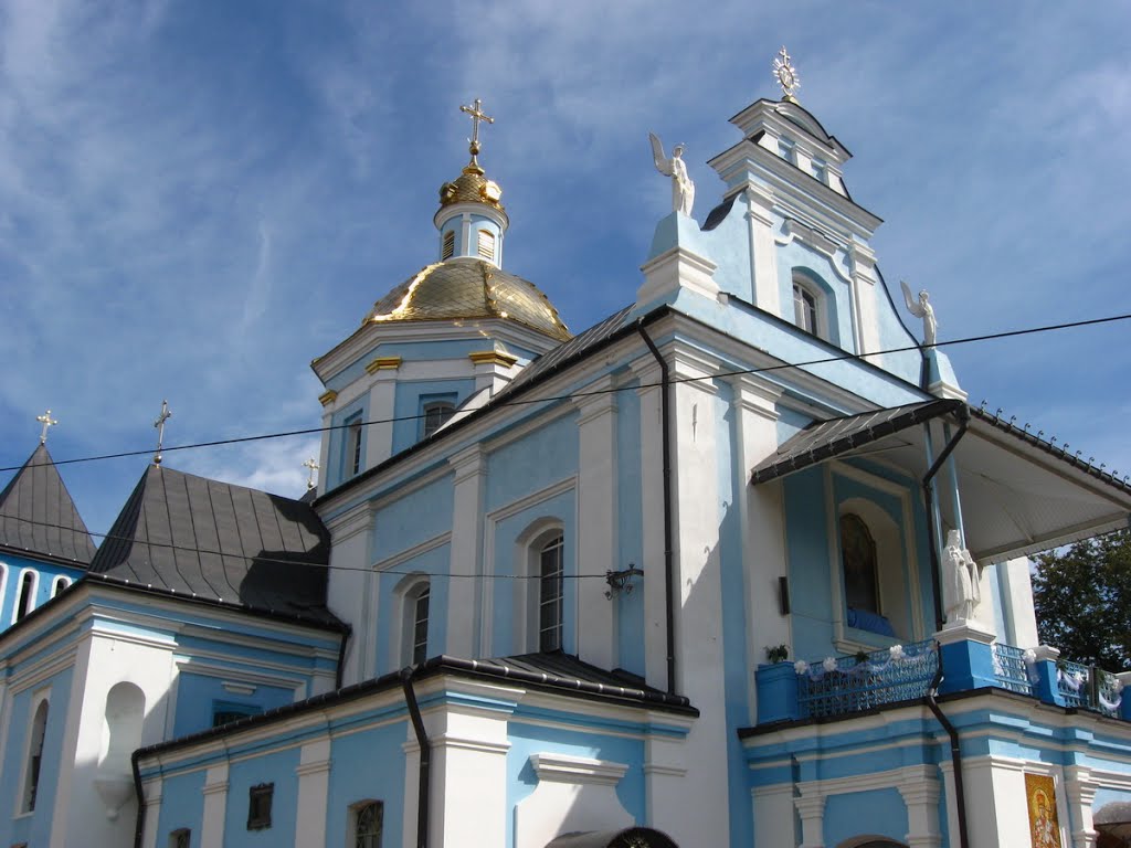 ►Храм Різдва Пресвятої Богородиці